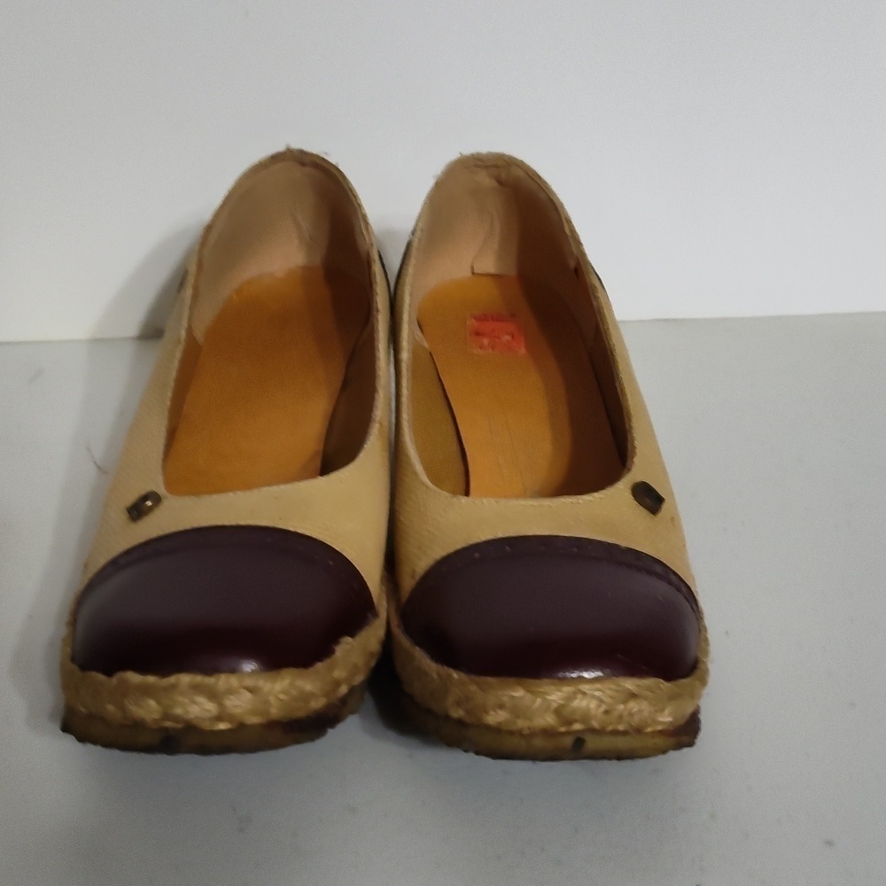 Vintage Aigner wedge shoes - Picture 2 of 10